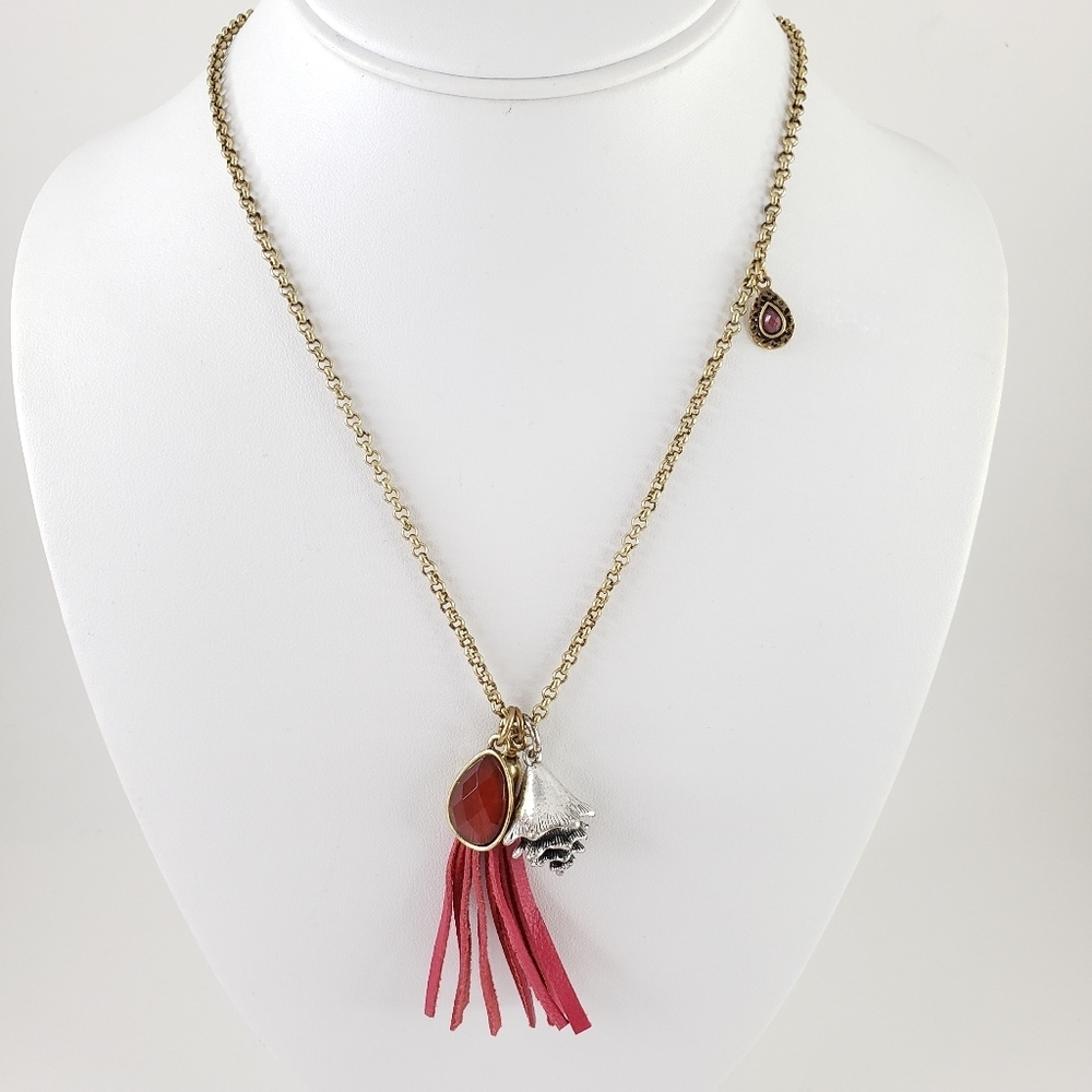 Lucky Brand boho necklace - pendants with leaves and flowers - green and pink